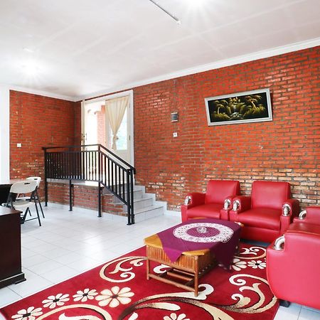 Villa Madani Paragajen Екстер'єр фото