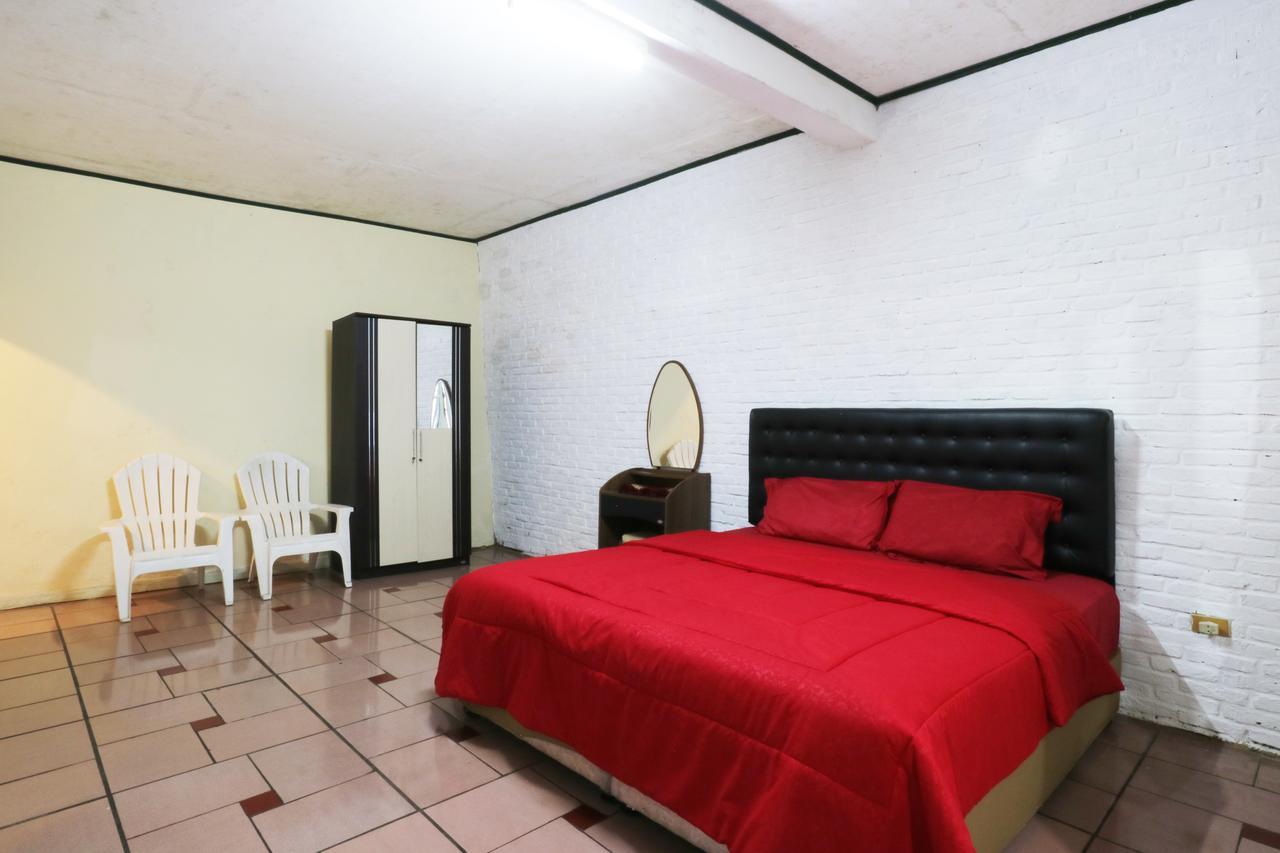 Villa Madani Paragajen Екстер'єр фото